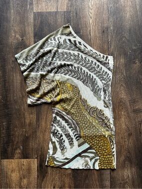 One Shoulder Sweater
